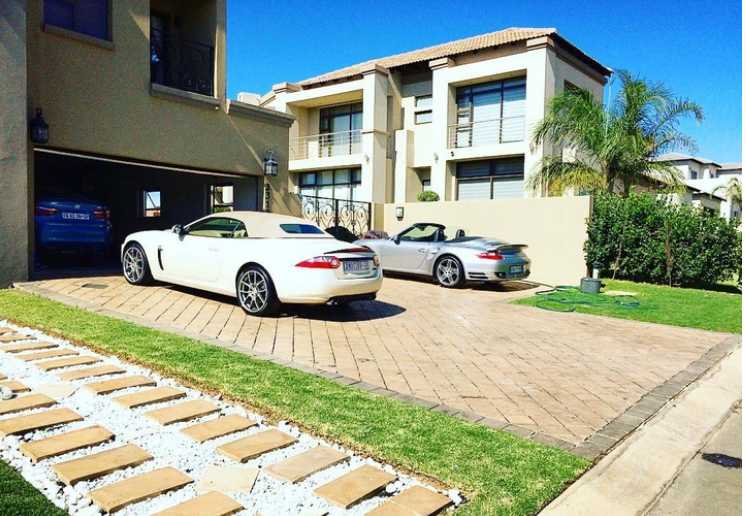 Vusi Thembekwayo House